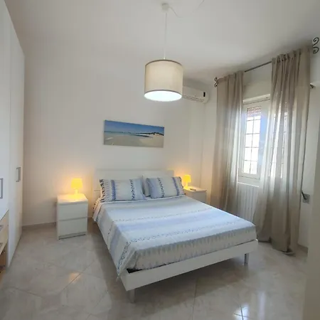 Casa Linda Oda ve Kahvaltı Porto Cesareo